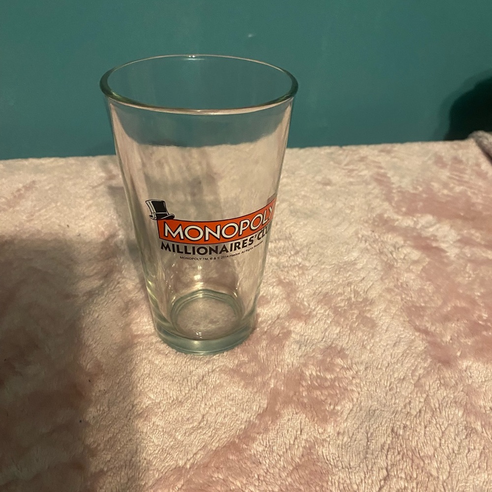 Monopoly, millionaires club glass cup
